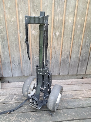 Wagen für Golftasche Bild 4