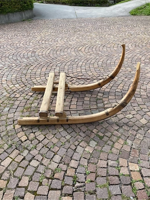 antiker Holzschlitten "Horner" Bild 2