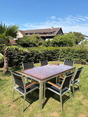 Gartenmöbel zu verkaufen (Tisch mit 6 Stühlen) Bild 4
