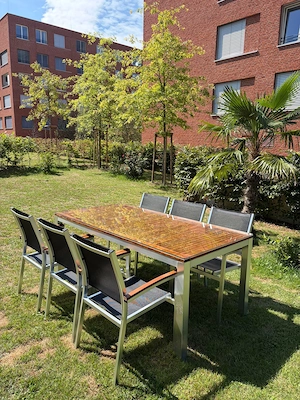 Gartenmöbel zu verkaufen (Tisch mit 6 Stühlen) Bild 2