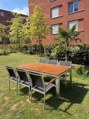Gartenmöbel zu verkaufen (Tisch mit 6 Stühlen) Bild 8
