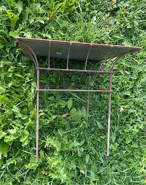 prächtiger kleiner Tisch für Garten und Terrasse Bild 4