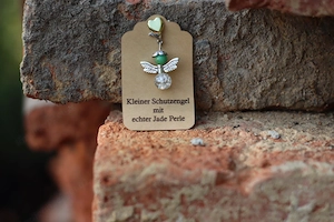 Schutzengel Glücksbringer mit echten Naturstein Perle "Jade grün" Bild 2