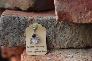 Schutzengel Glücksbringer mit echten Naturstein Perle "Tigerauge" Bild 3