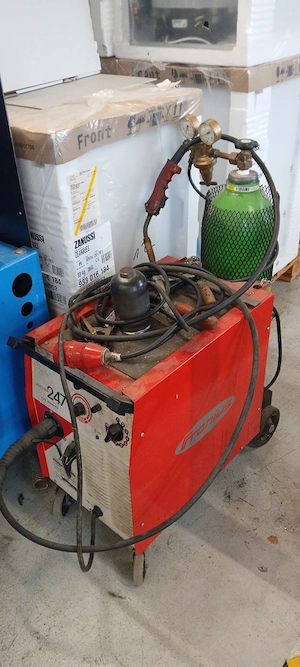 Fronius Variostar 247 Schweißgerät Schweissgerät Bild 2