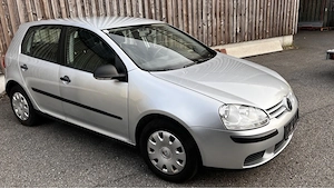 VW Golf V 1.9 TDI 4Motion   Motorschaden Bild 2
