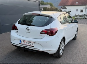 Opel Astra 1,7 CDTI Ecotec Edition Start Stop System (2015) Bild 4