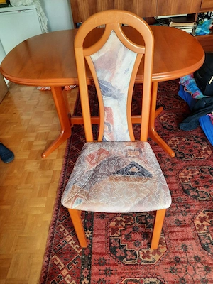 Ausziehtisch mit 6 Stühlen Bild 5