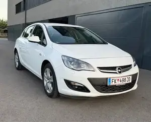 Opel Astra 1,7 CDTI Ecotec Edition Start Stop System (2015) Bild 6