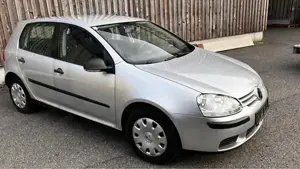 VW Golf V 1.9 TDI 4Motion   Motorschaden Bild 2