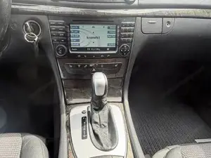 Mercedes-Benz E-Klasse Bild 14