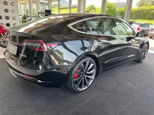 Tesla Model 3 Bild 7