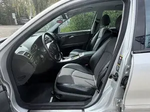 Mercedes-Benz E-Klasse Bild 10