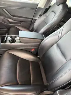 Tesla Model 3 Bild 8