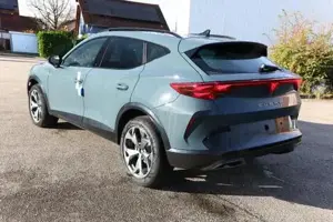 Cupra Formentor eTSI SHZ ACC 3ZClim DigC WirelessC 18' 110 kW (... Bild 4