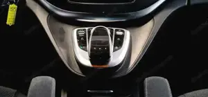 Mercedes-Benz V 220 Bild 15