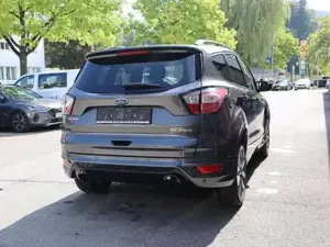 Ford Kuga Bild 6