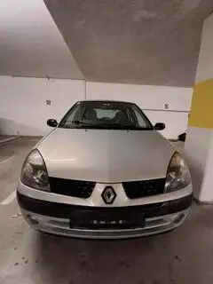 Renault Clio Bild 4