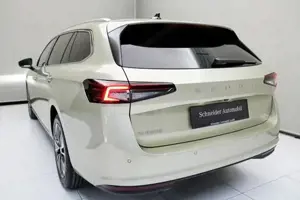 Skoda Superb 1.5 TSI mHEV Selection Massage PDC ACC Bild 11