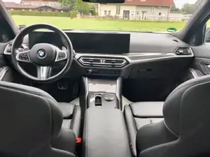 BMW 3er 320d Mild-Hybrid xDrive M Sport 140 kW (190 PS), Automatik, Allrad Bild 9