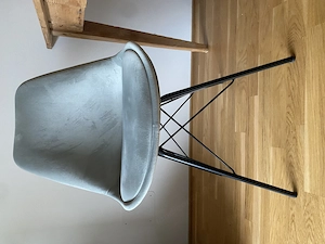Esszimmerstuhl grün aus Samt Bild 2