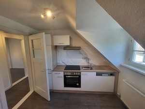 Schöne, helle 3 Zimmer Dachgeschoßwohnung in Bregenz, Privatverkauf  Bild 2