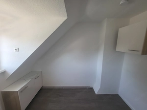 Schöne, helle 3 Zimmer Dachgeschoßwohnung in Bregenz, Privatverkauf  Bild 3