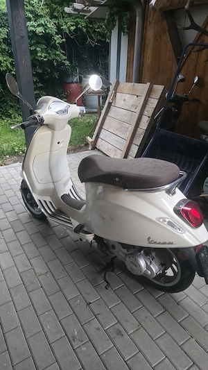 Vespa Primavera 50 zu verkaufen  Bild 4