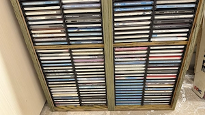 CD Regal mit 240 CD komplett Bild 3