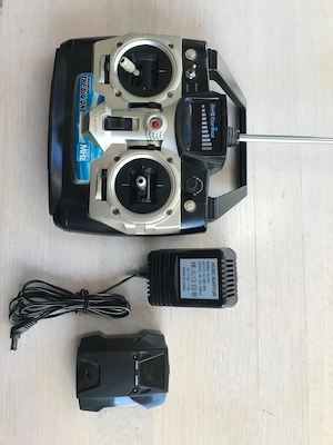 Revell Volitation 9053 The Big One mit einem 7,4V 8000 mAh Akku, ca. 70 cm lang Bild 8