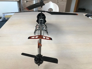 Revell Volitation 9053 The Big One mit einem 7,4V 8000 mAh Akku, ca. 70 cm lang Bild 9