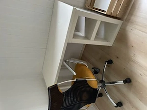 weißer Schreibtisch Bild 2