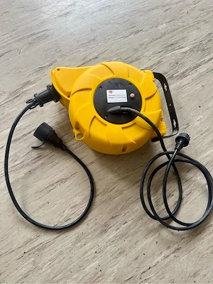 Kabeltrommel Automatik Verlängerungskabel Brennenstuhl Bild 2
