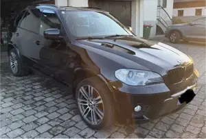 BMW X5 xDrive30d Aut. SUV   Geländewagen Bild 8