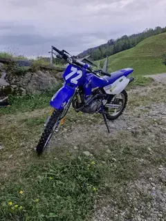 Motocross Yamaha  125 4 Takt  Bild 3