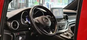 Mercedes-Benz V 220 Bild 13