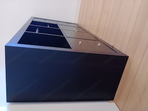 Schwarze Kommode in gutem Zustand Bild 4