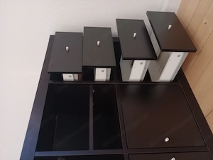 Schwarze Kommode in gutem Zustand Bild 2