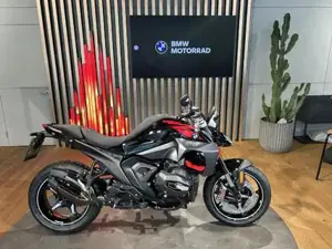 BMW R 1300 R  Bild 3