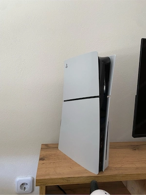 Playstation 5 Slim Bild 2