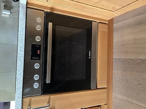 Backofen und Kochfeld Bild 3