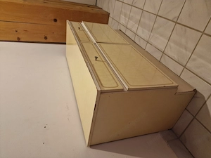 Schrank mit 2 Kästchen Bild 4