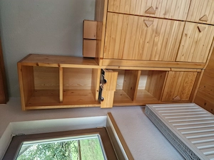Hoher Schrank   kasten