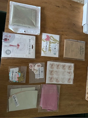 Verschiedene Artikel für Babyparty Bild 3