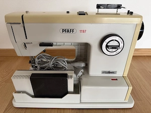 Pfaff Nähmaschine Bild 2