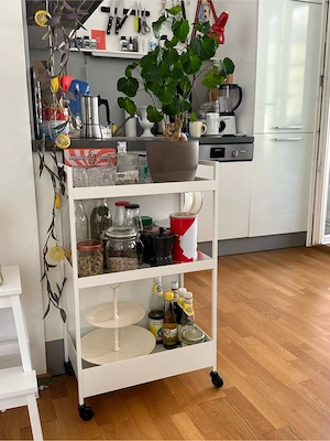 Servierwagen Bild 5