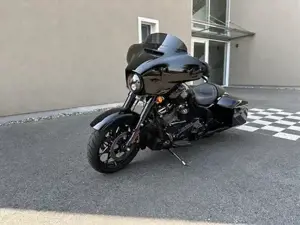 Harley Davidson Street Glide Special , Öhlins mit Garantie Bild 4