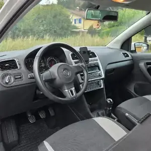 VW Polo - Pickerl NEU 06 2027 - nur 65 TKM Bild 6