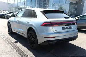 Audi Q8 S line 2xS AssistenzP+ 22Z Laser Pano BO Leder... Bild 4