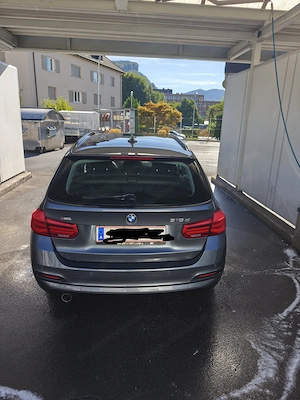 BMW 3er Touring Pendlerauto, BJ 2019, unfallfrei, servicegepflegt, HU bis Mai 27, guter Zustand,! Bild 3